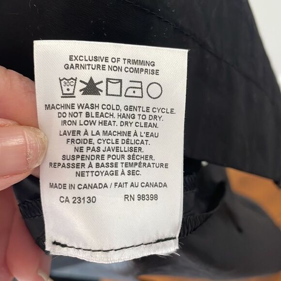 🇨🇦🎀 Judith & Charles black v neck sheath dress 3/4 sleeves 2 - Picture 9 of 16